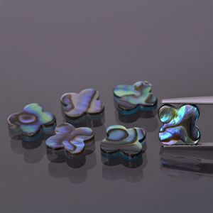 Čtyřlístek z mušle Paua 10x10 MM