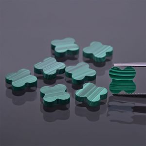 Čtyřlístek z malachitu 8x8 MM