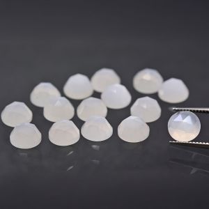 Rozeta - bílý měsíční kámen 6 MM
